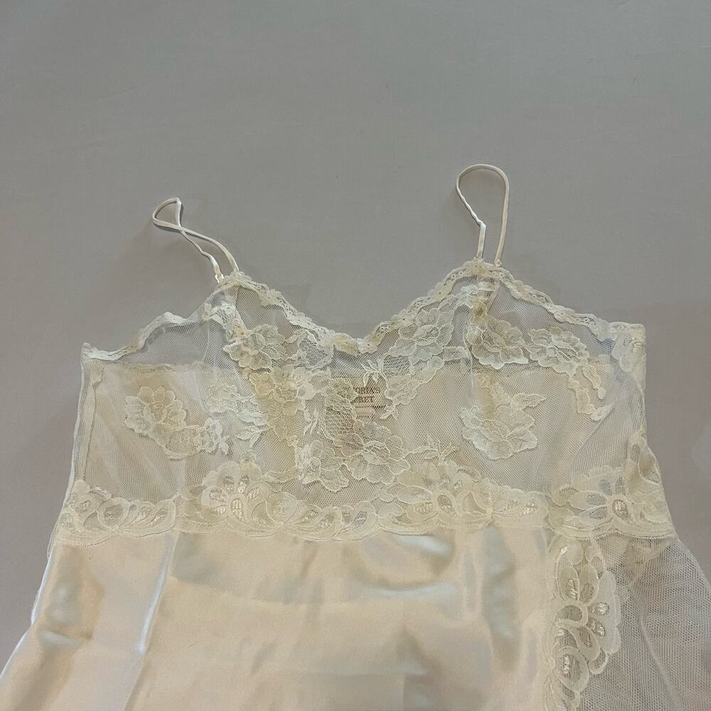 Vintage Gold label Victoria Secret ivory white night gown L - Picture 4 of 10